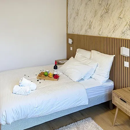 Sky Apartment- Paris - Blanc Mesnil 公寓 *