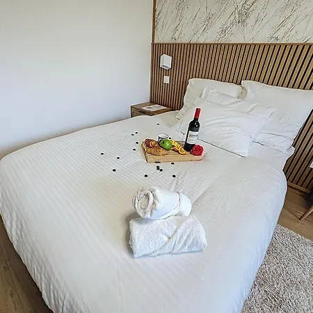 Sky Apartment- Paris - Blanc Mesnil 公寓 勒布朗-梅尼尔